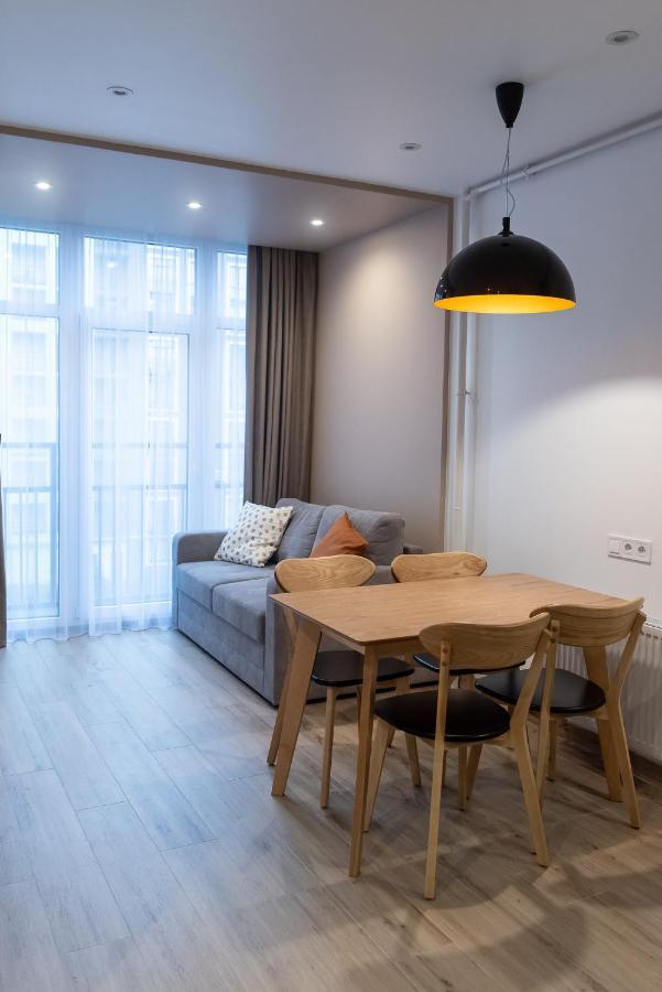 Dream Life Apartment Lviv Exterior photo